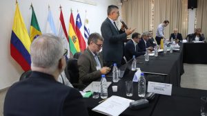 Delegados Asesores toman la palabra en la reunión anual